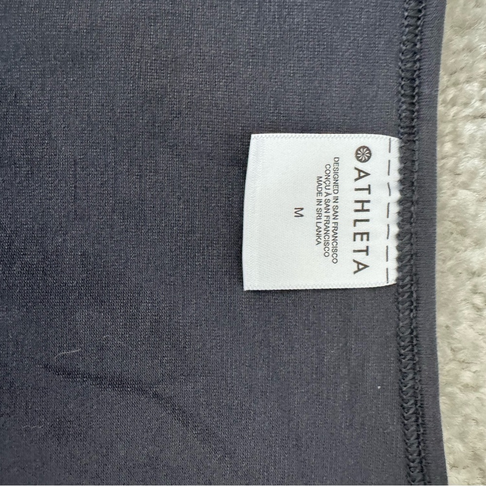 Athleta Fast Track Rib Reversible Top - Picture 13 of 15